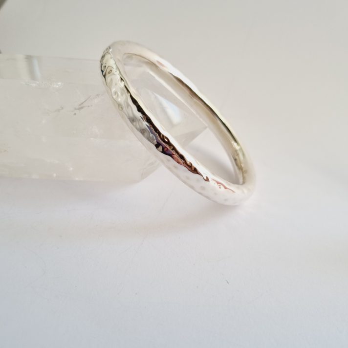 Silver Oval Hammered Bangle